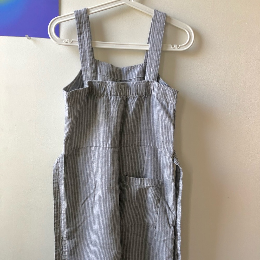 square neck linen jumpsuit - Picture 4 of 6